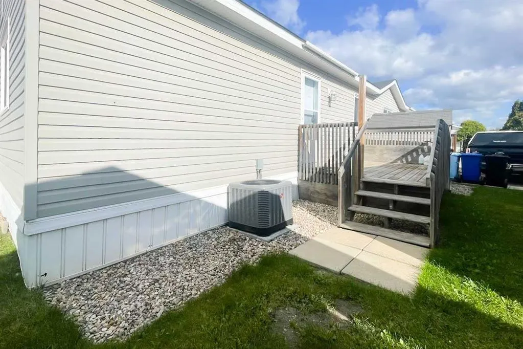 209 Gregoire Crescent