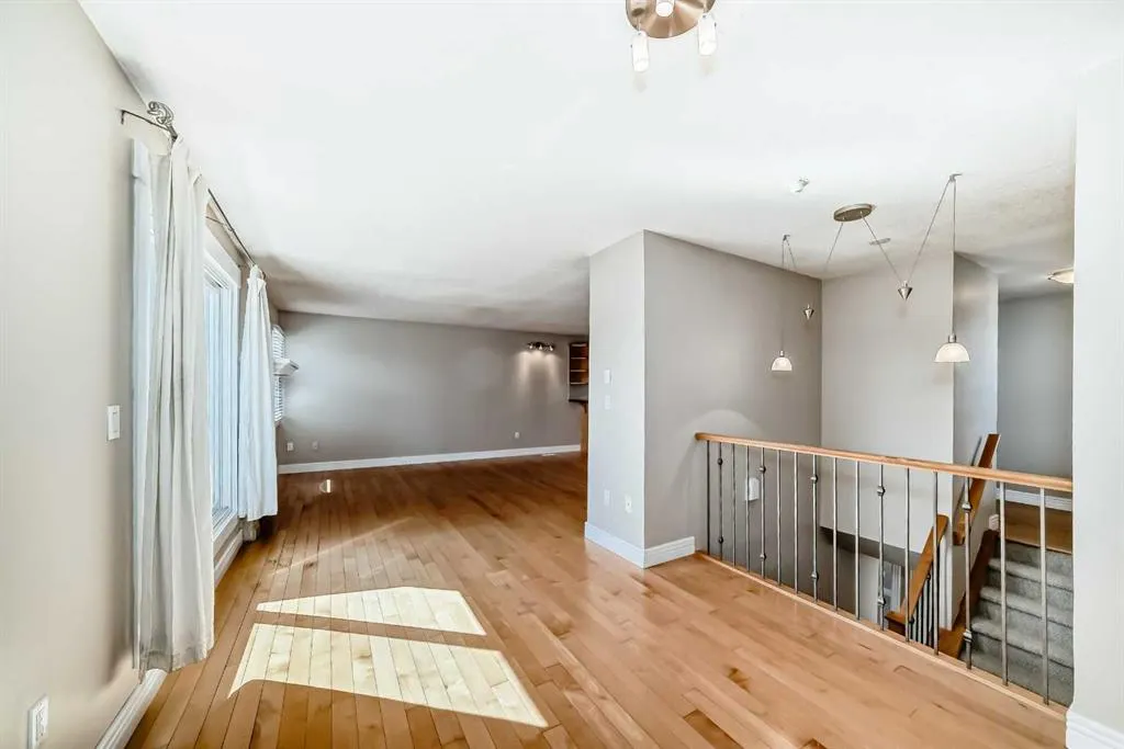 52 Glamis Green SW, #239