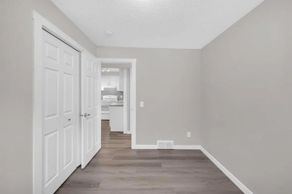 3133 Doverville Crescent SE