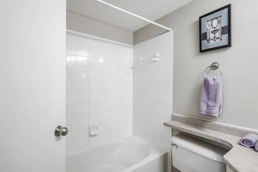 604 8 Street SW, #4310