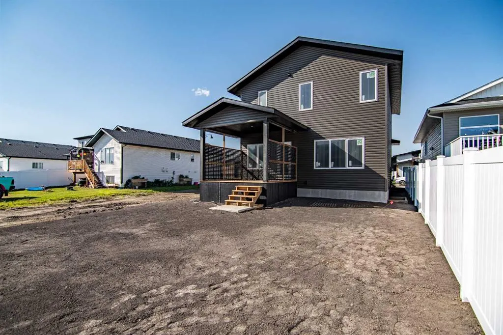 202 Livingston Close