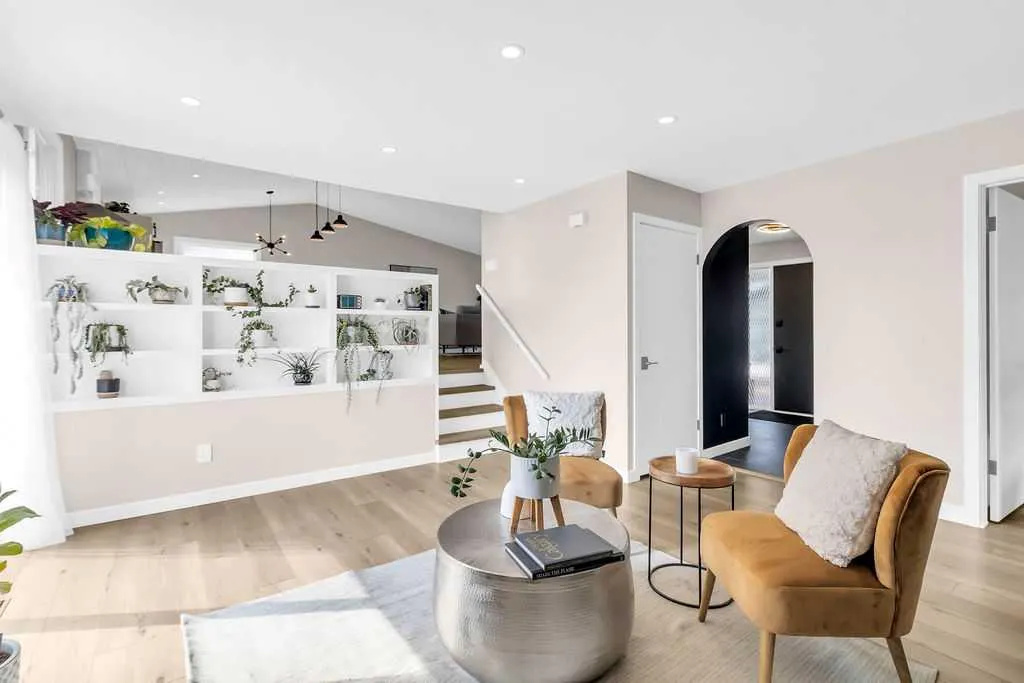 212 Cedarille Green SW
