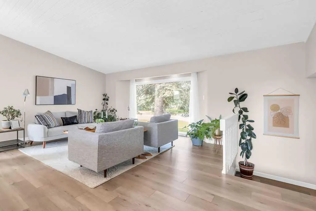 212 Cedarille Green SW