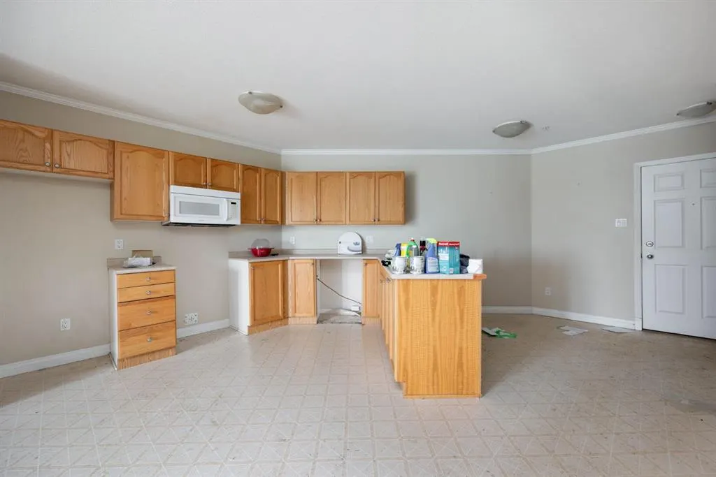 243 Gregoire Drive, #106