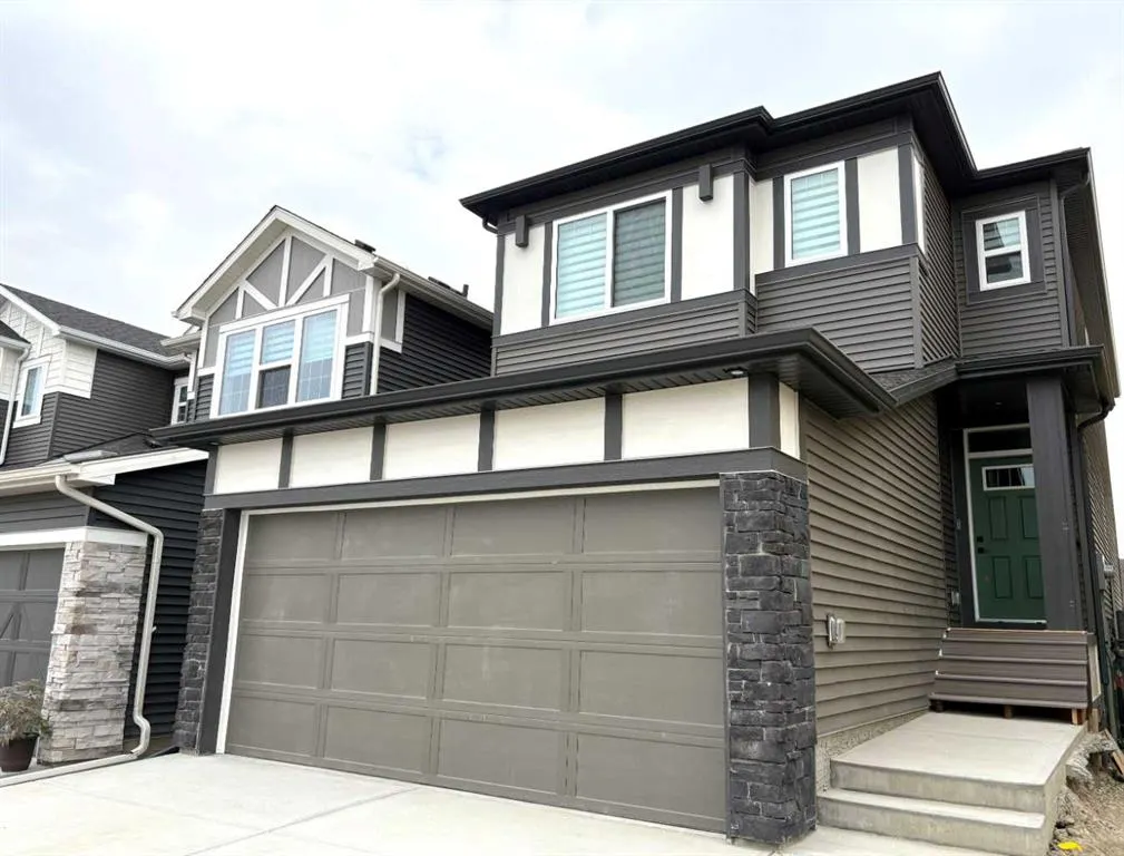 39 Legacy Glen Heights SE