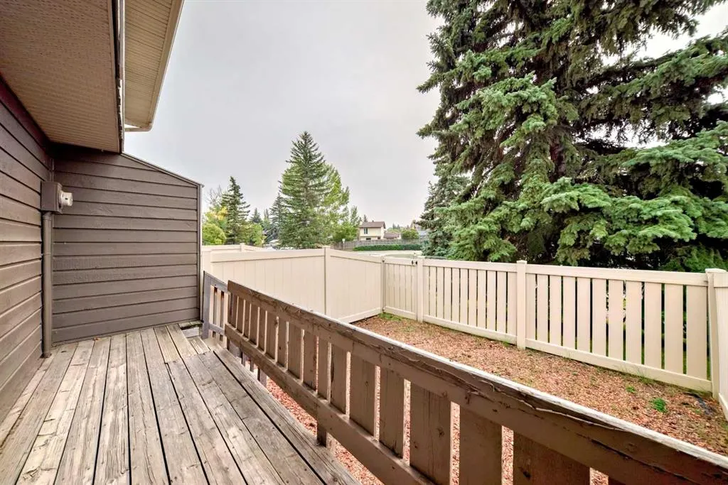 14736 Deerfield Drive SE, #8