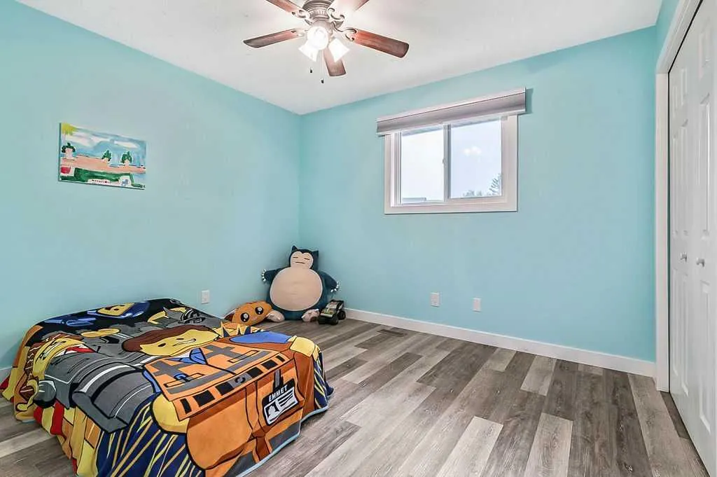 31 Castlebrook Road NE