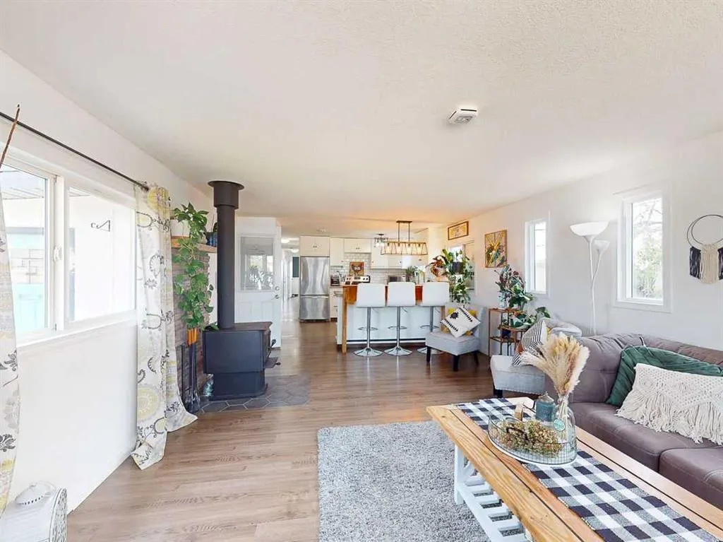 318 10th Street