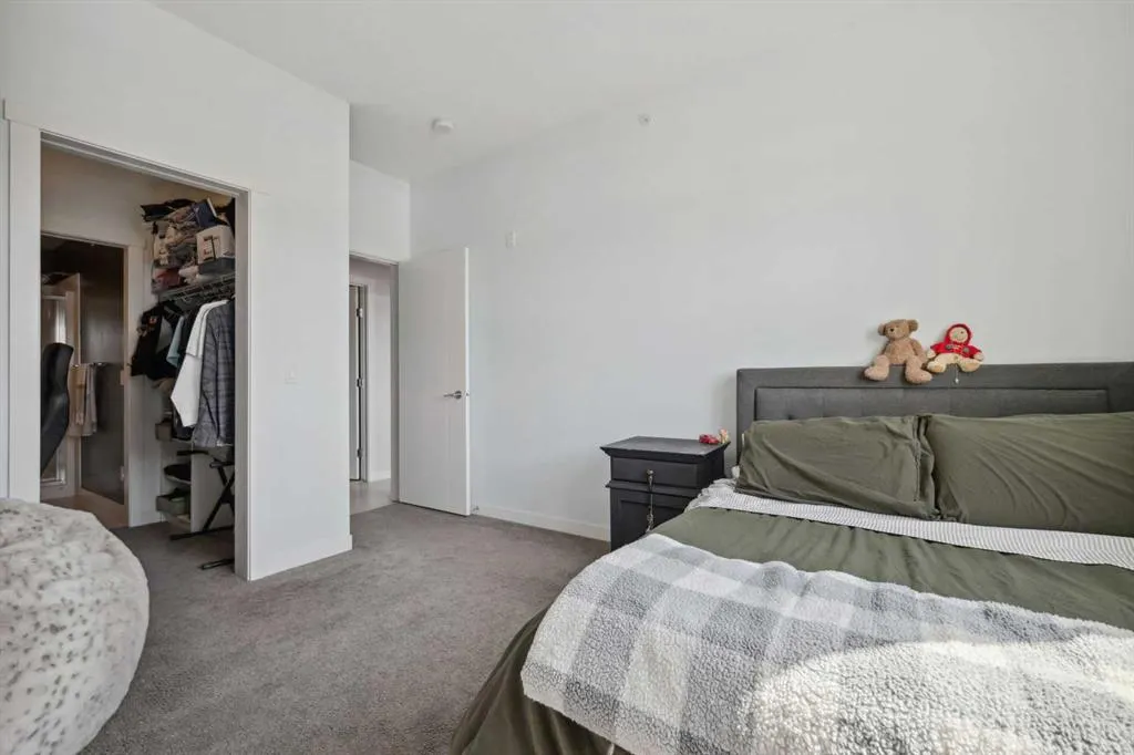 214 Sherwood Square NW, #412
