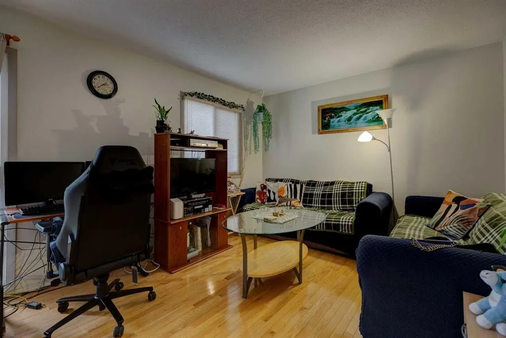 219 90 Avenue SE, #30