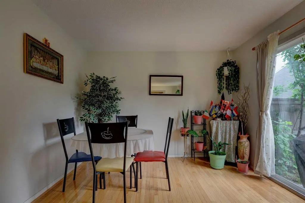 219 90 Avenue SE, #30