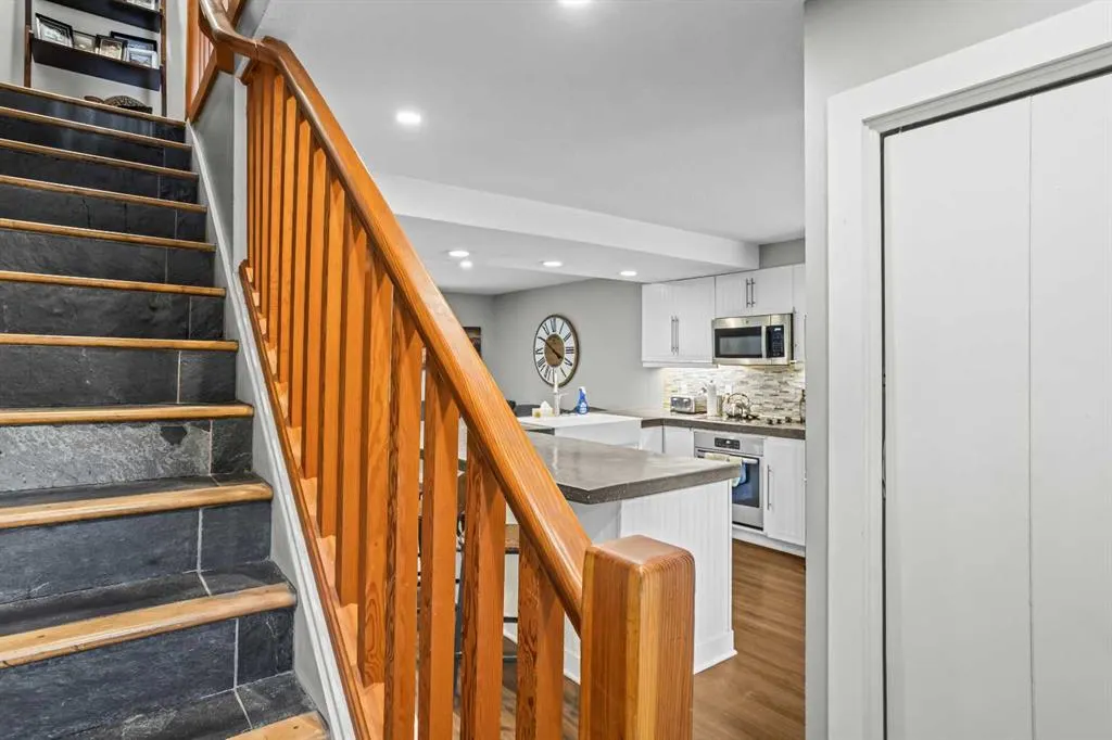 1530 7 Avenue, #16