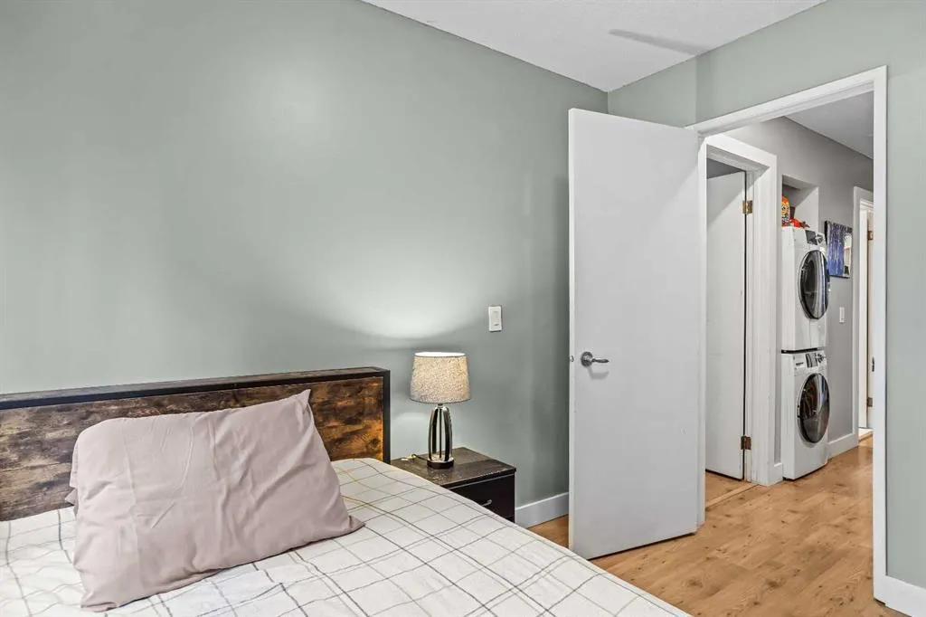 1530 7 Avenue, #16