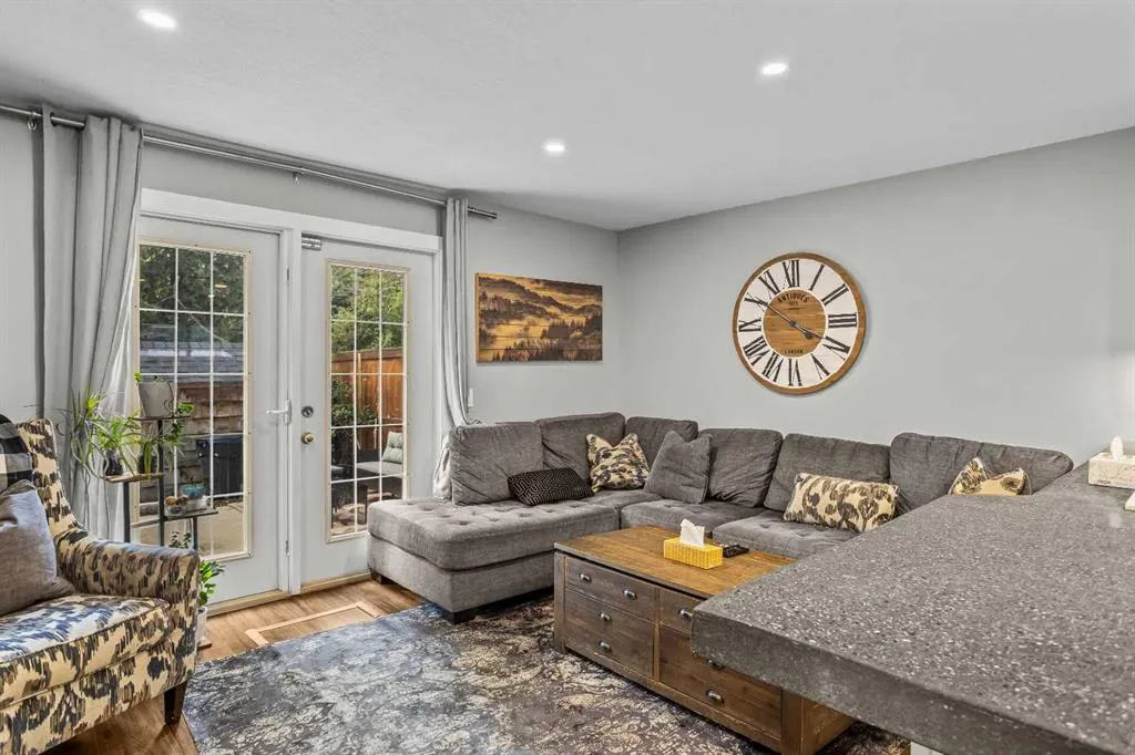 1530 7 Avenue, #16