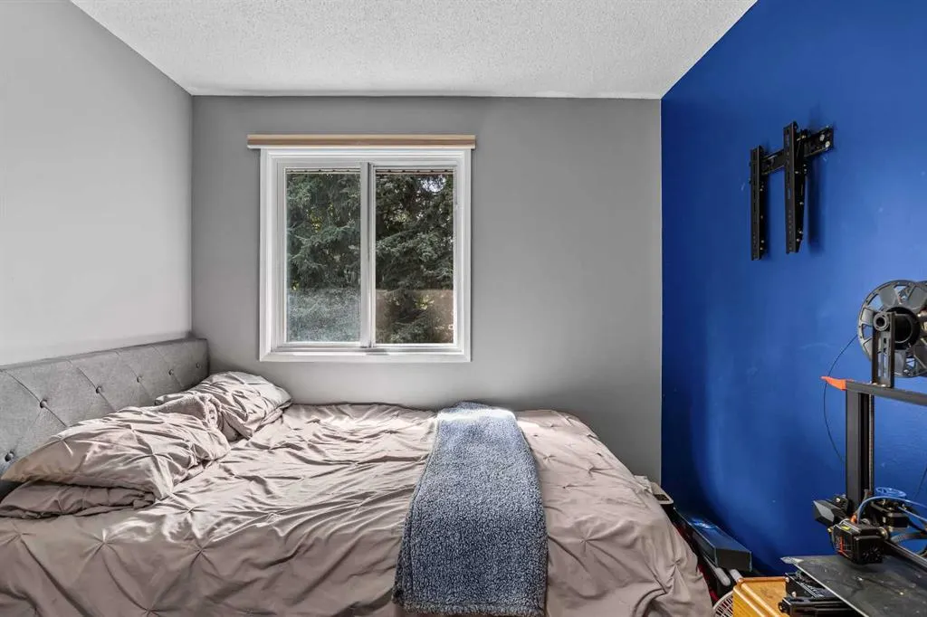 1530 7 Avenue, #16