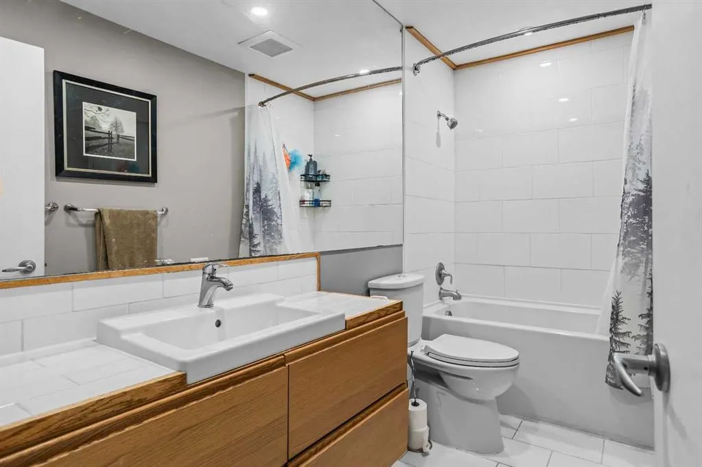 1530 7 Avenue, #16