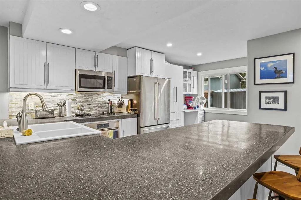 1530 7 Avenue, #16
