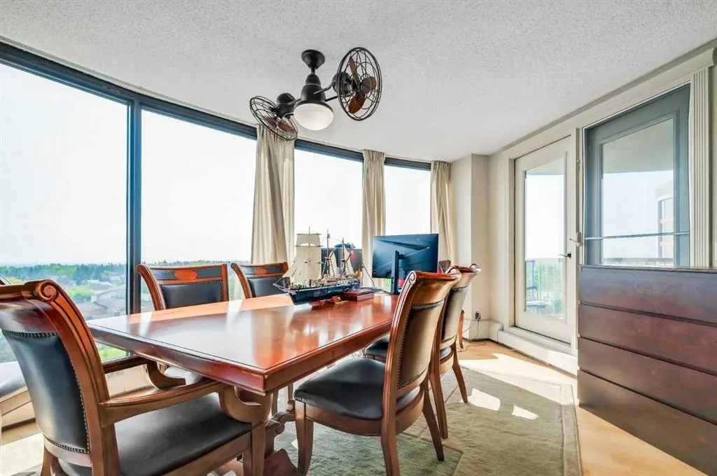 20 Coachway Road SW, #292