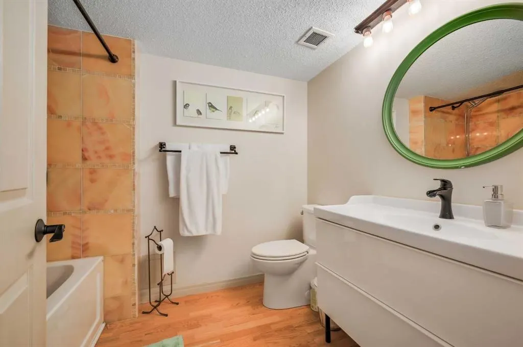 20 Coachway Road SW, #292