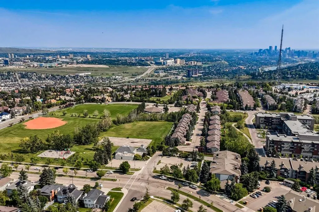 20 Coachway Road SW, #292
