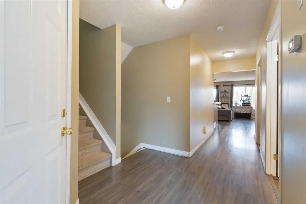 309 3 Avenue, #25