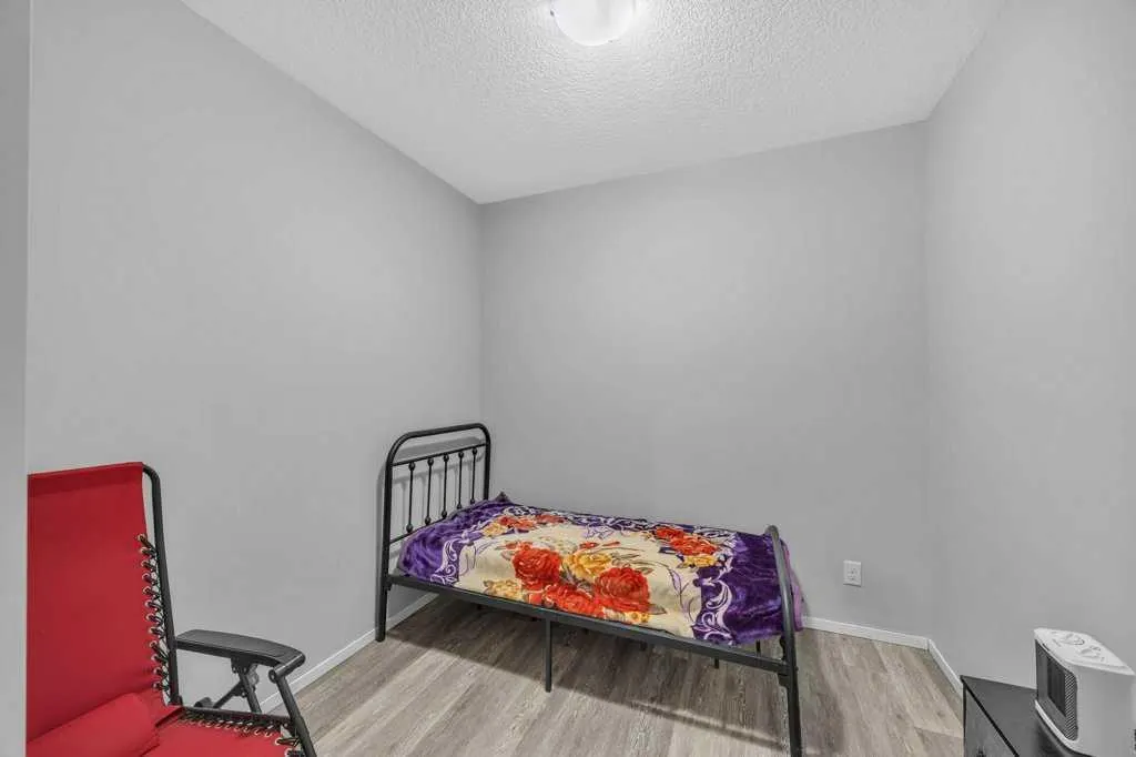 4641 128 Avenue NE, #1613