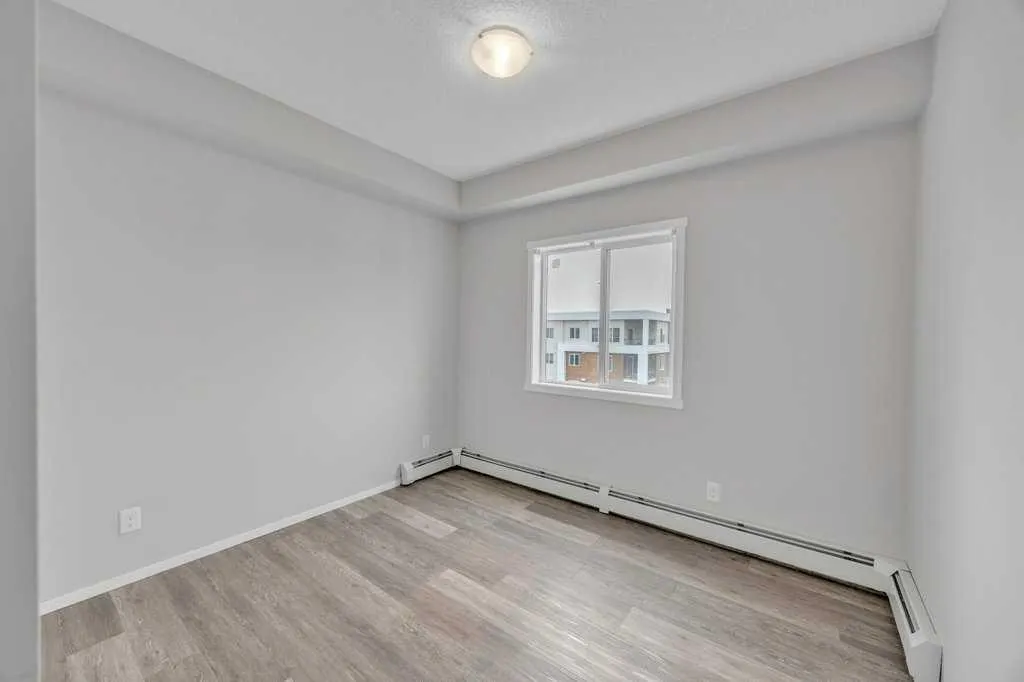 4641 128 Avenue NE, #1613