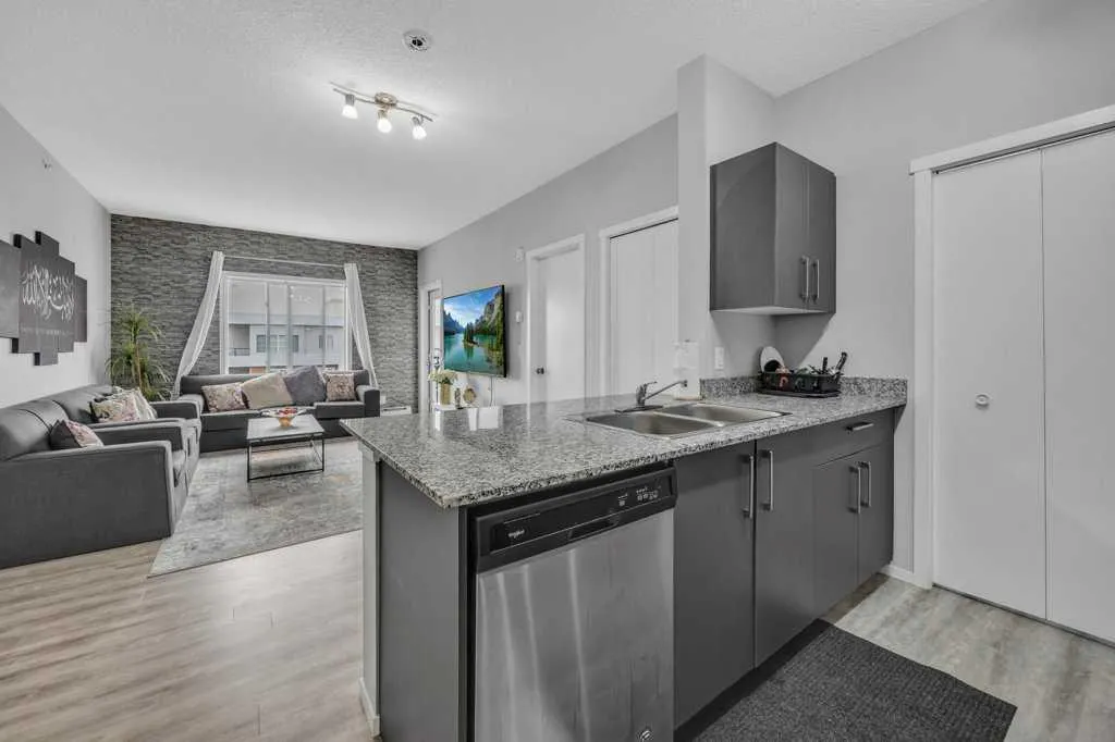 4641 128 Avenue NE, #1613