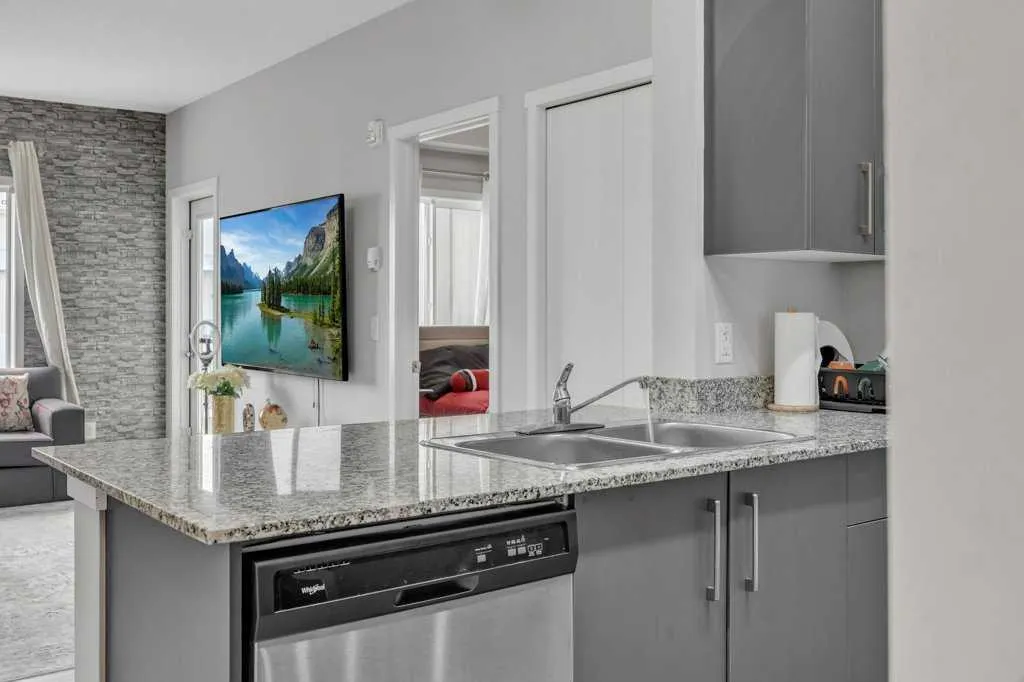 4641 128 Avenue NE, #1613