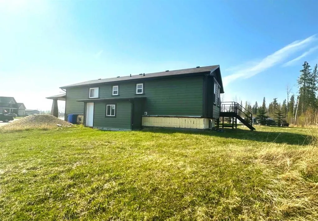 4320 Caribou Crescent