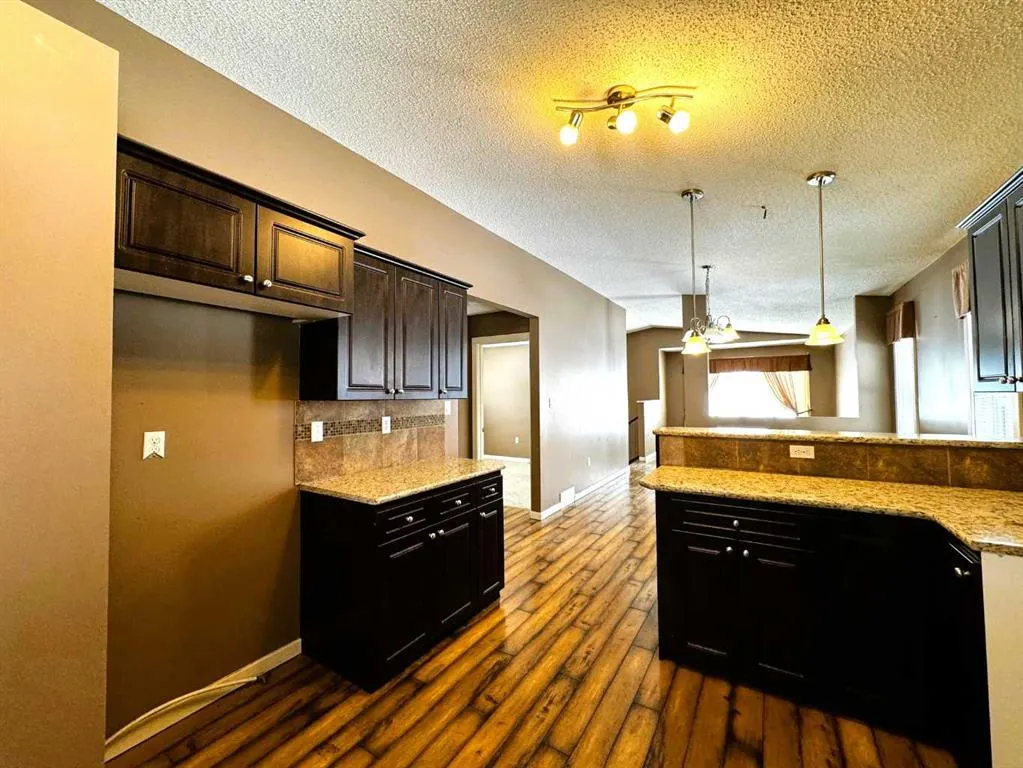 4320 Caribou Crescent