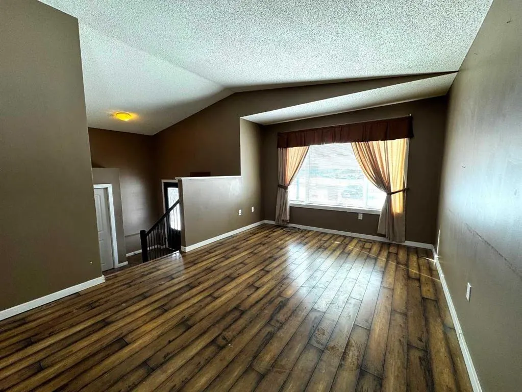 4320 Caribou Crescent