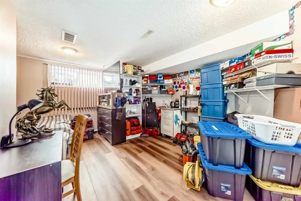 103 Sienna Park Heath SW