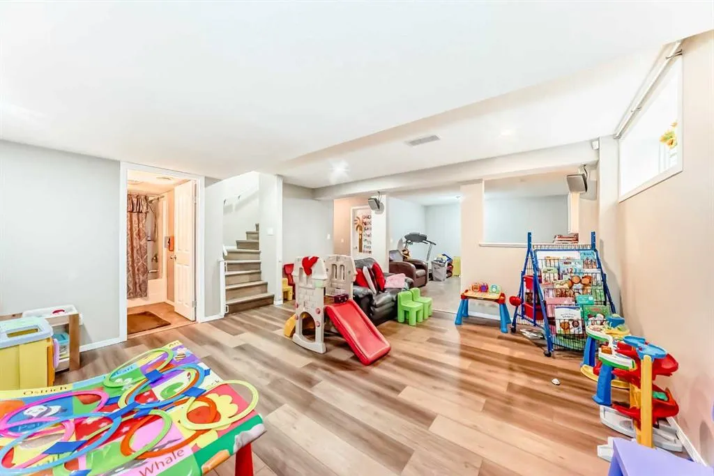 103 Sienna Park Heath SW