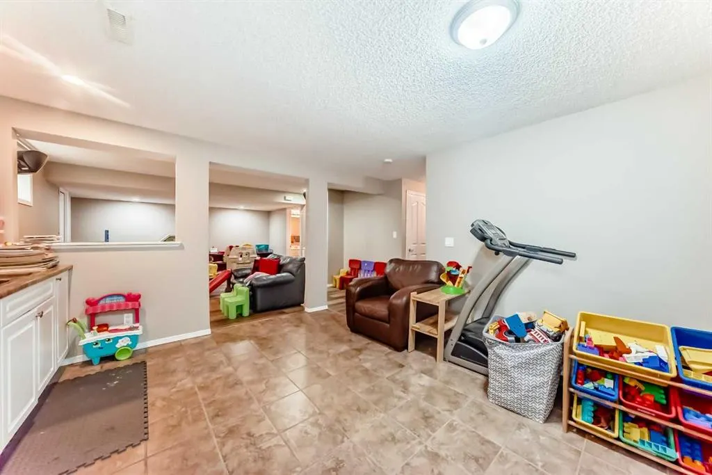 103 Sienna Park Heath SW