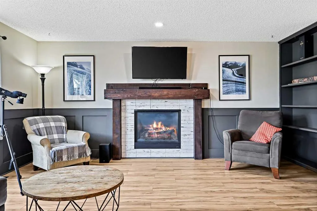 24 Westridge Drive SW