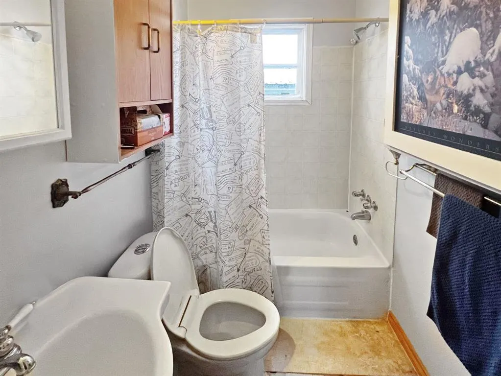 1 ALBERTA Avenue