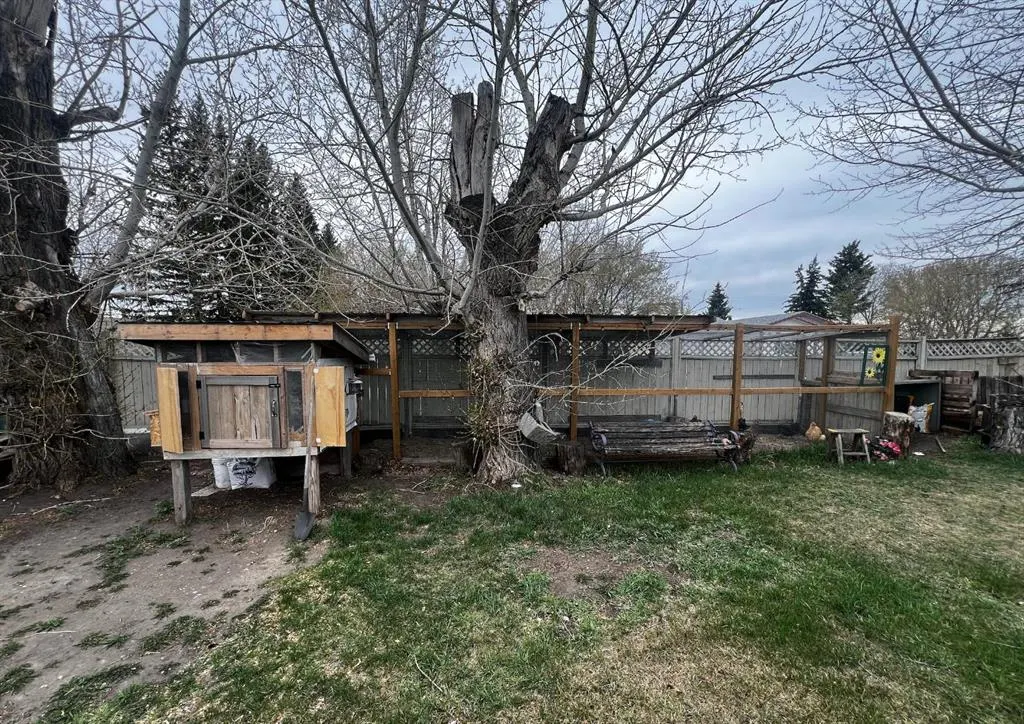 1 ALBERTA Avenue