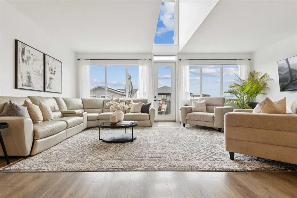 132 Precedence Hill