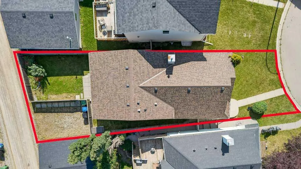 136 Hidden Hills Place NW