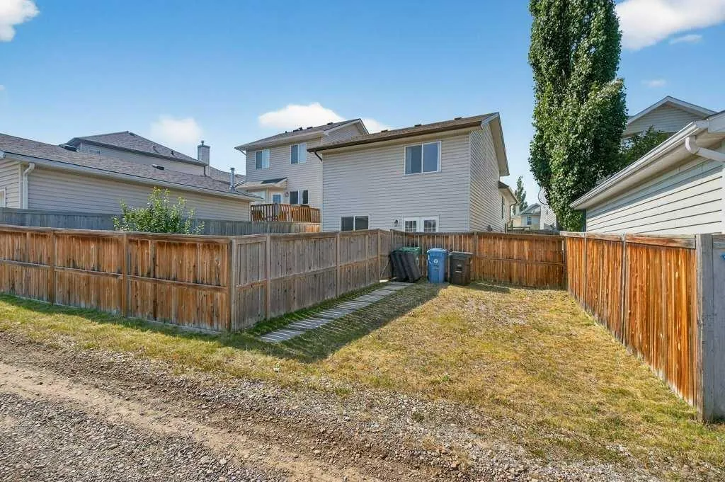 136 Hidden Hills Place NW