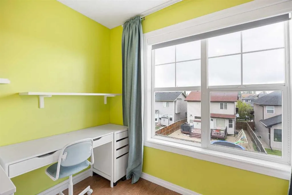 3022 New Brighton Gardens SE