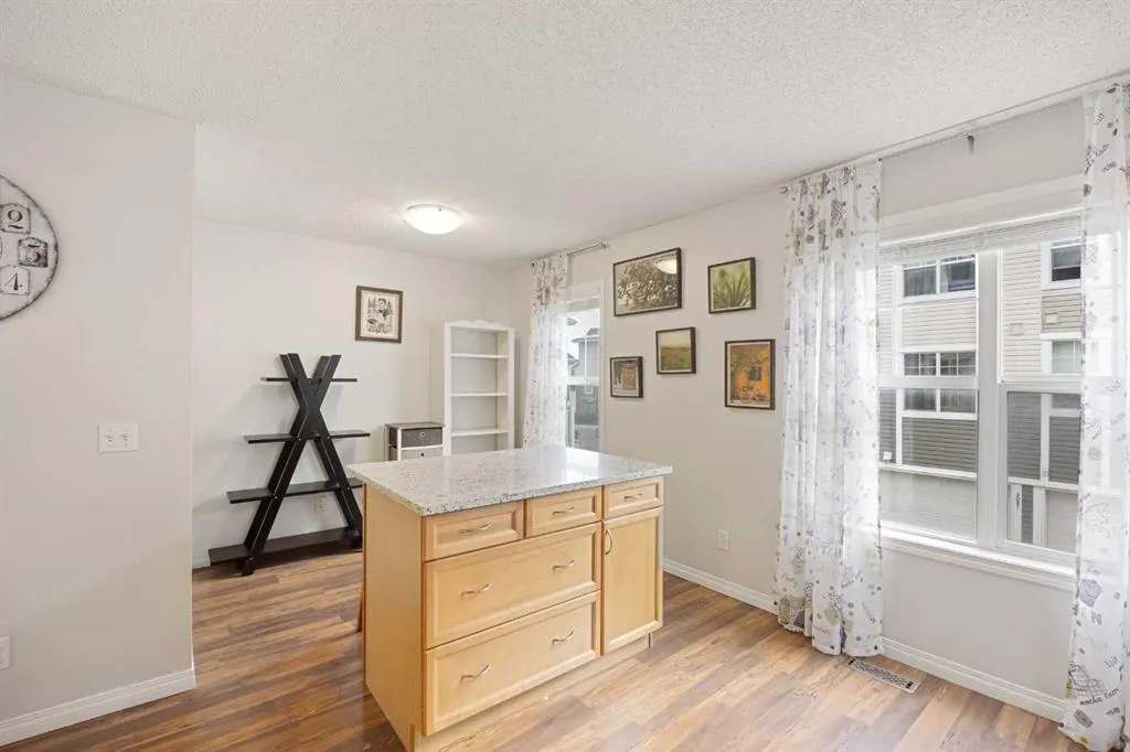 3022 New Brighton Gardens SE