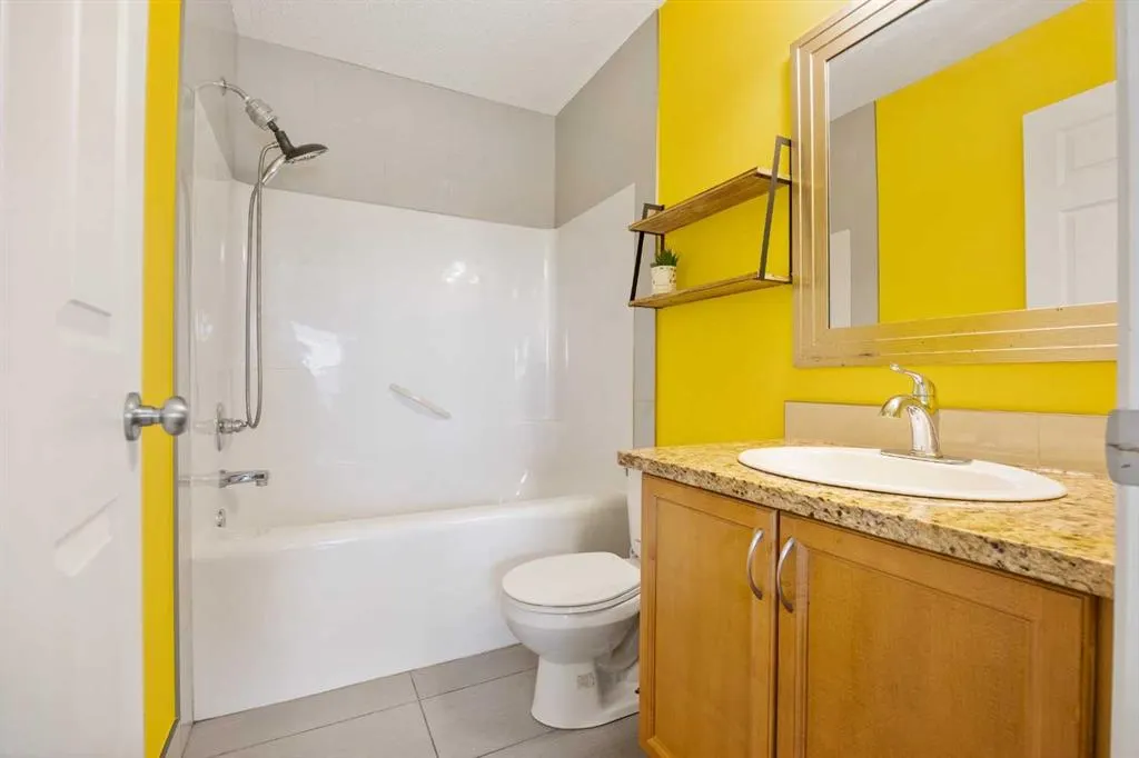 3022 New Brighton Gardens SE