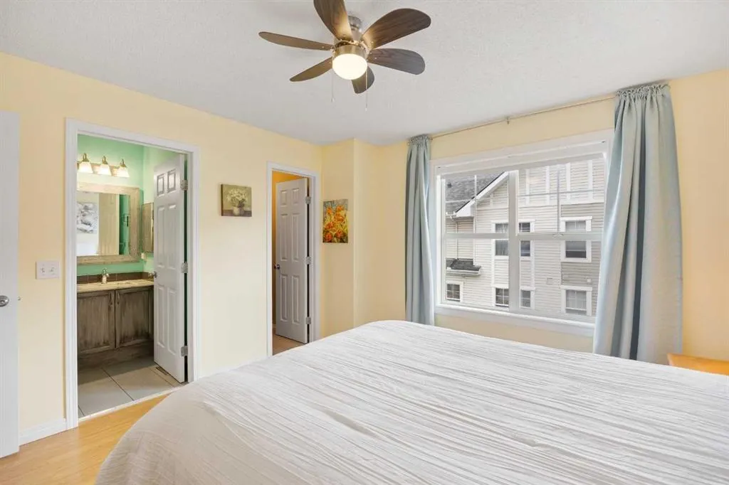 3022 New Brighton Gardens SE