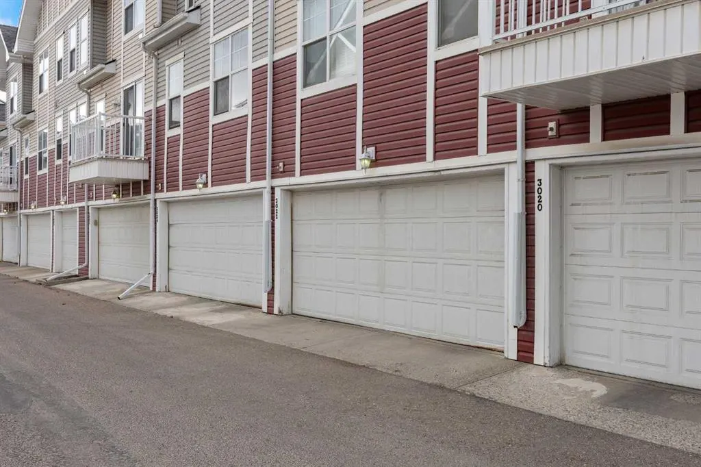 3022 New Brighton Gardens SE