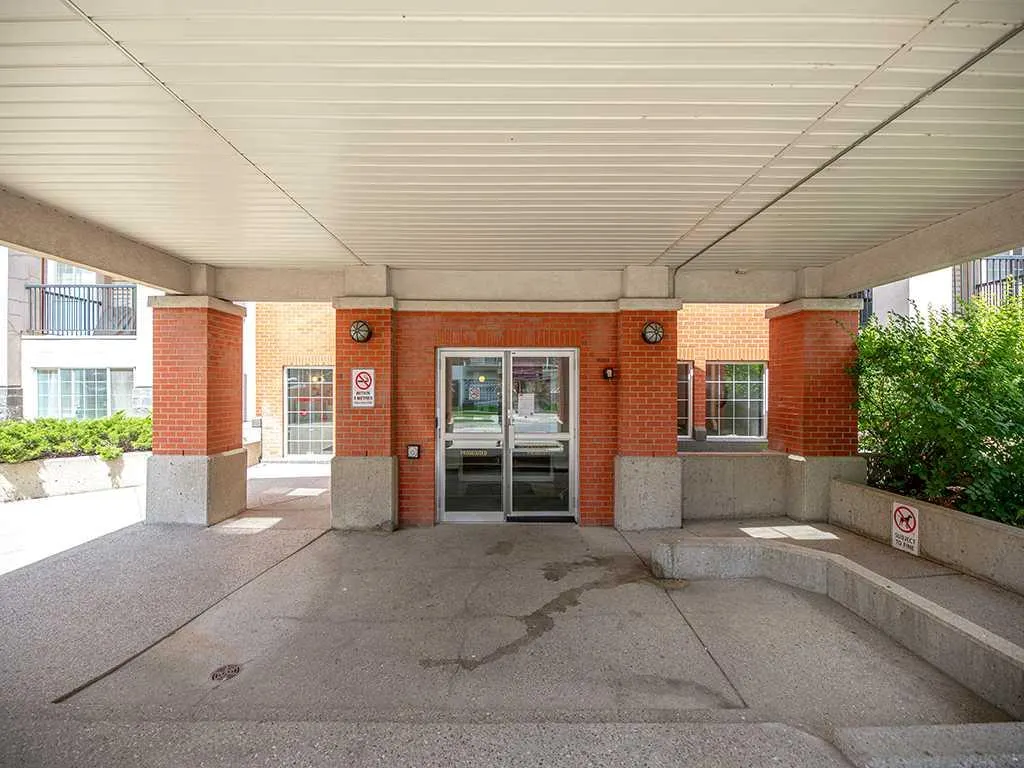 126 14 Avenue SW, #423