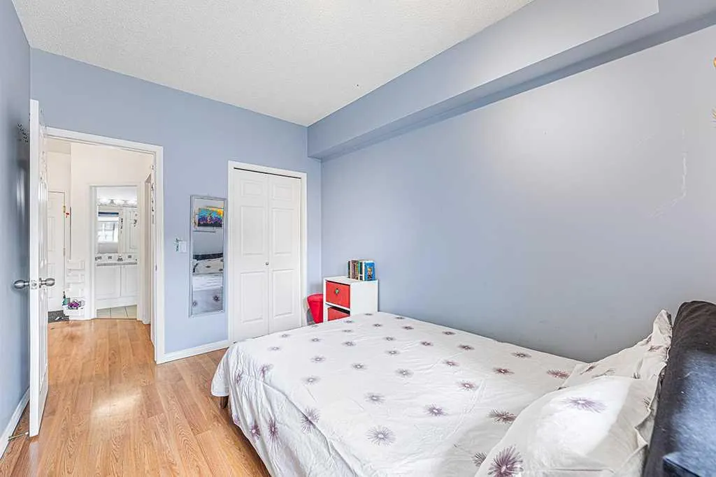 126 14 Avenue SW, #423