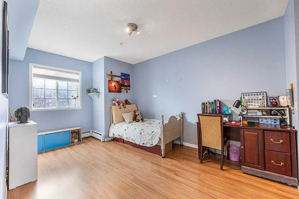 126 14 Avenue SW, #423