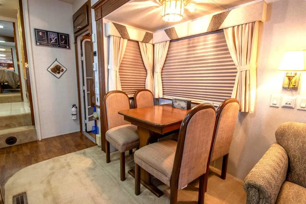 200 4 Avenue SW, #117